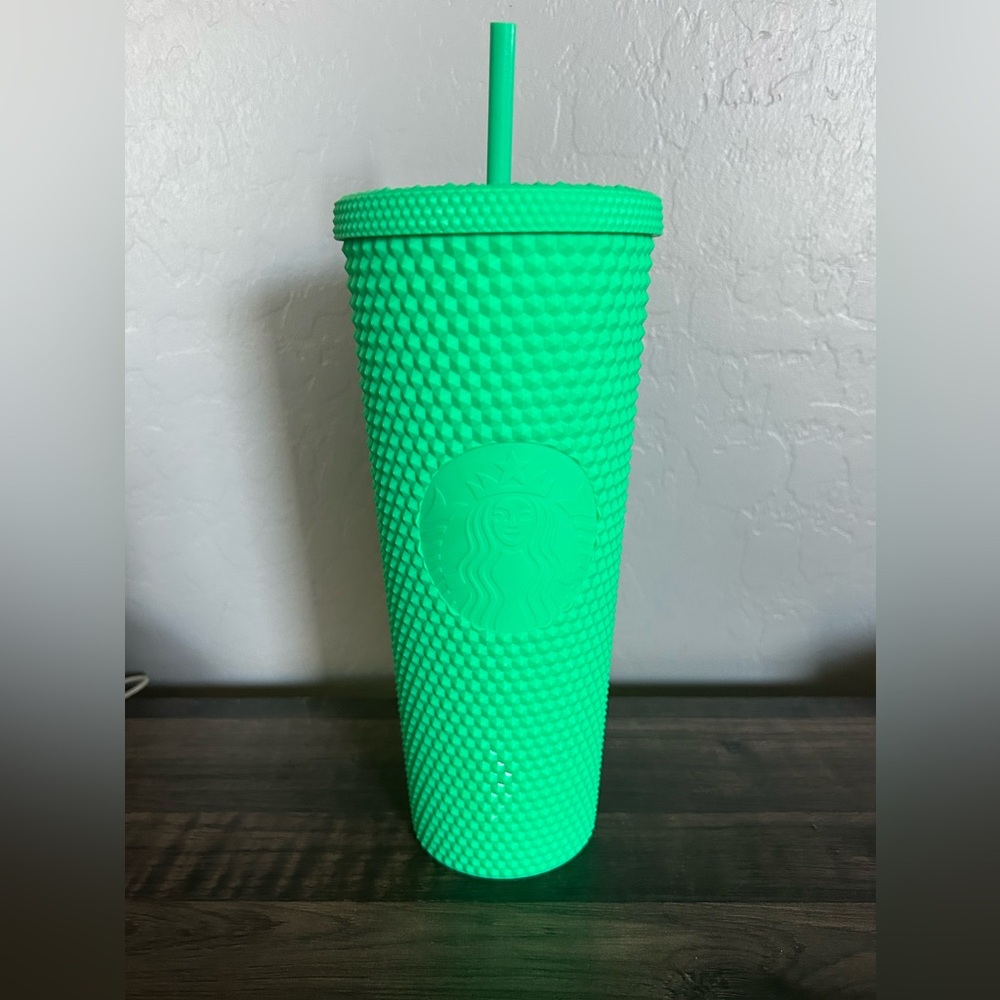 Starbucks summer ‘22 limited edition Mexico green soft touch studded tumbler24oz